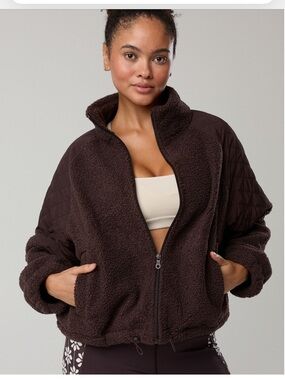 OFFLINE By Aerie Fluff Love Full Zip Jacket. Sherpa fleece. Brown. Size medium